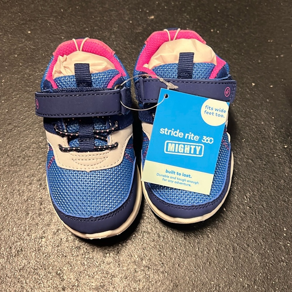 NIB- Stride Rite size 7 sneakers - azaria